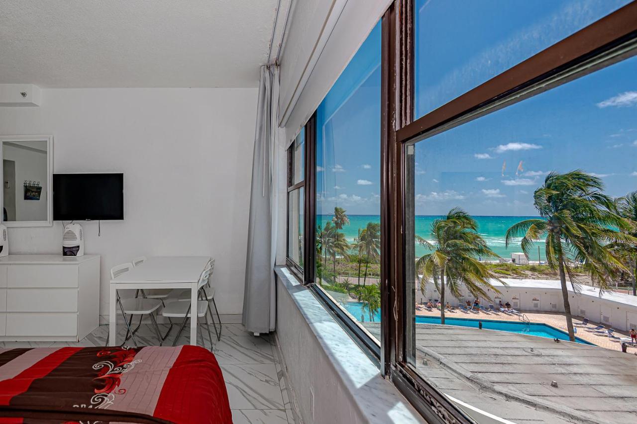 Beach Front Studio Майами-Бич Экстерьер фото